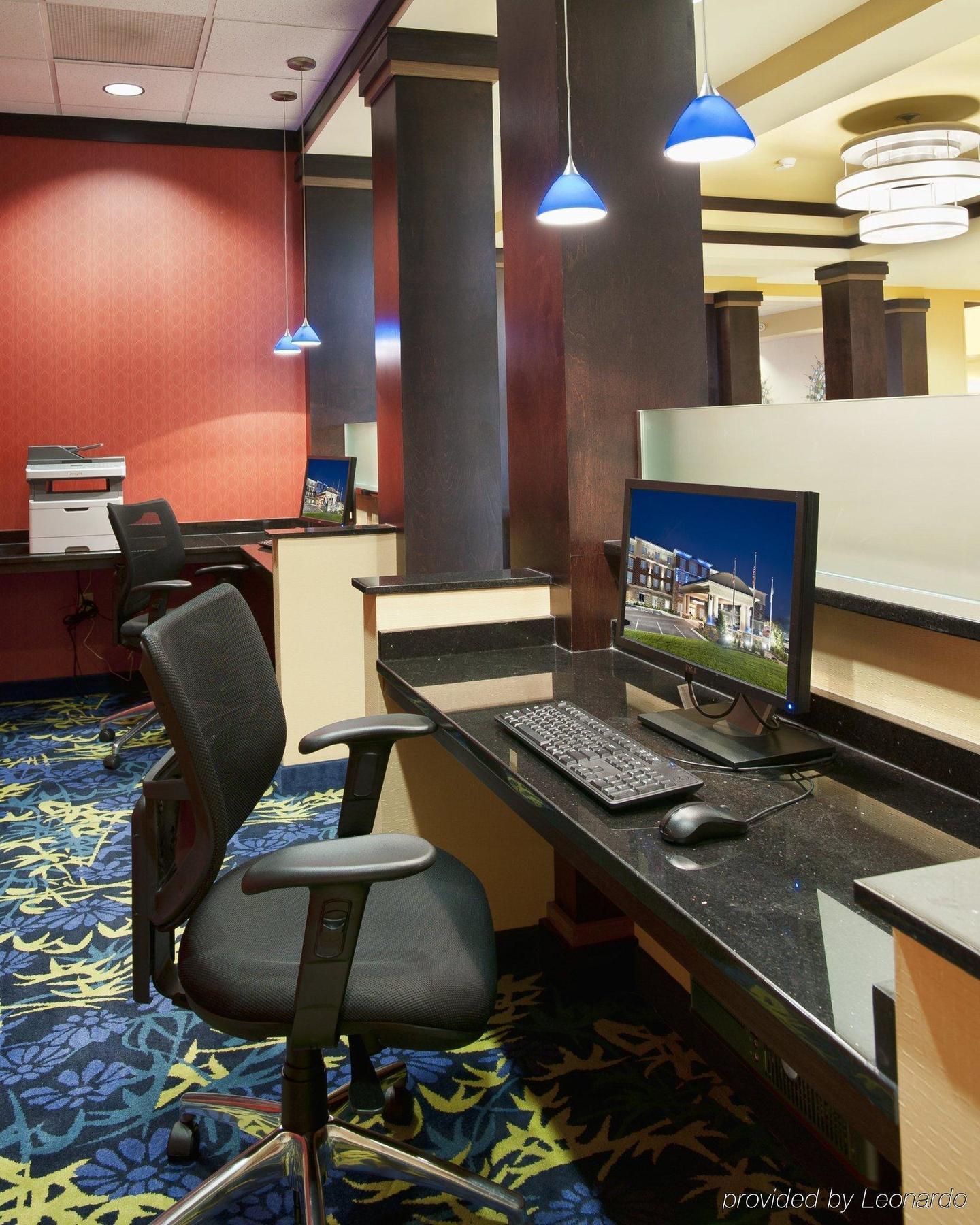 Holiday Inn Express & Suites Dayton South - I-675 By Ihg Shanersville Facilidades foto